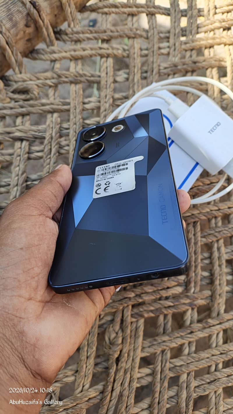 Tecno CAMON 20 Pro 5