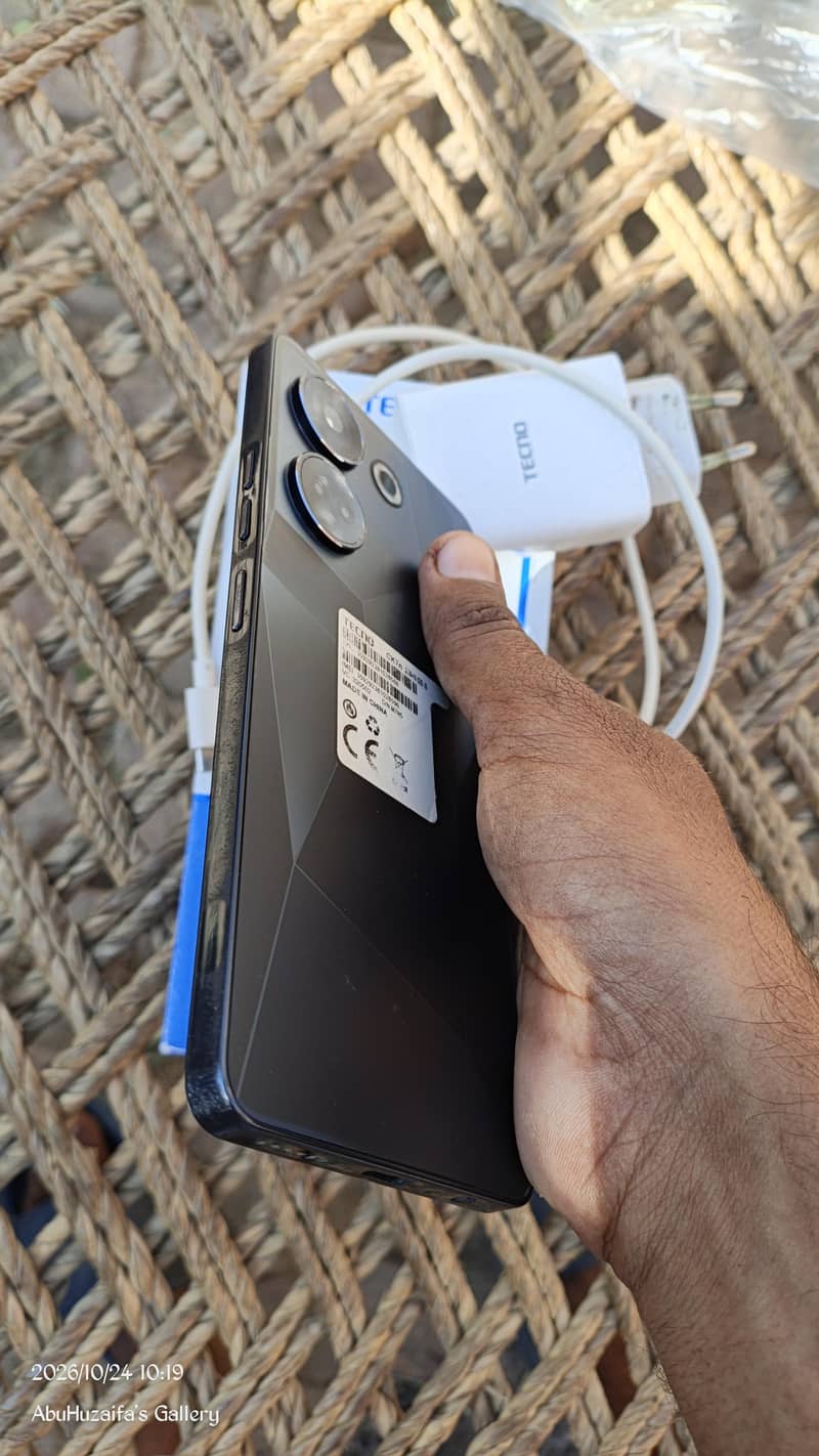Tecno CAMON 20 Pro 8