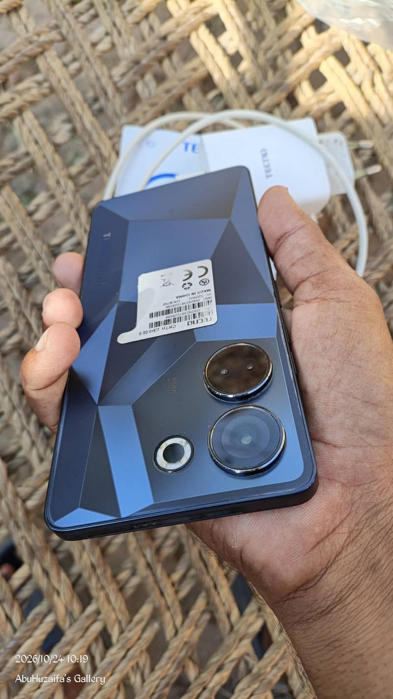 Tecno CAMON 20 Pro 9