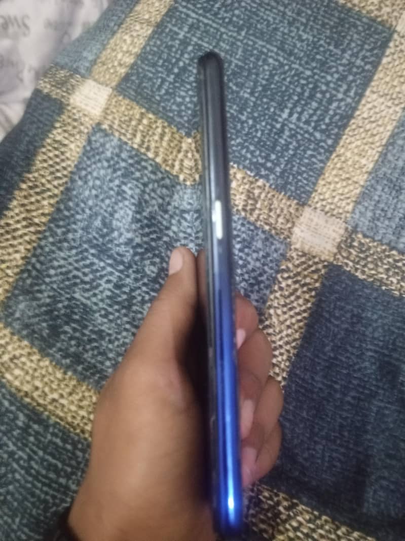 OPPO F9 1