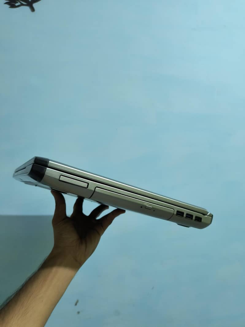 Dell laptop 3