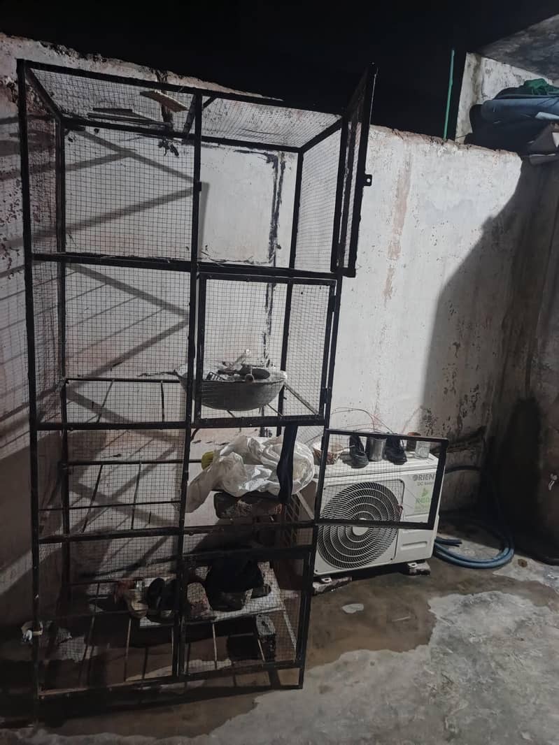 hens cage 1
