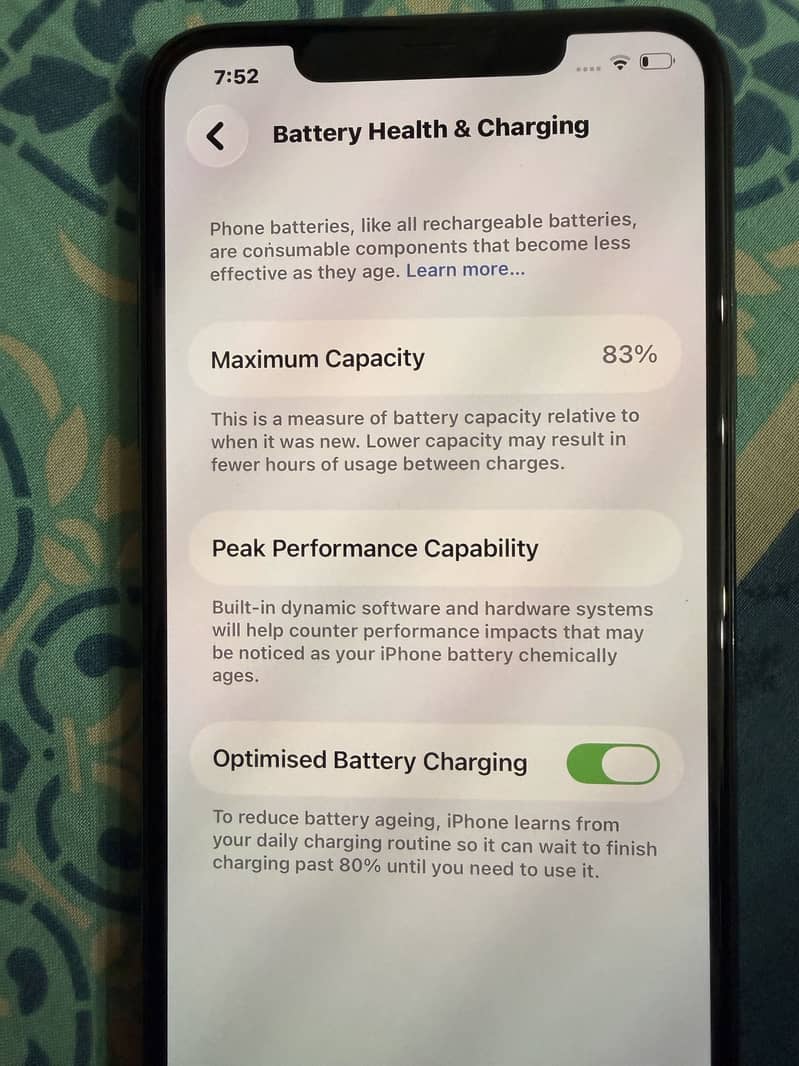 Apple iPhone 11 Pro Max 0