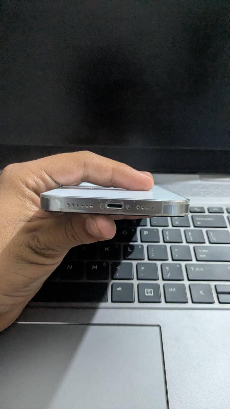 Apple iPhone 14 Pro Max 3