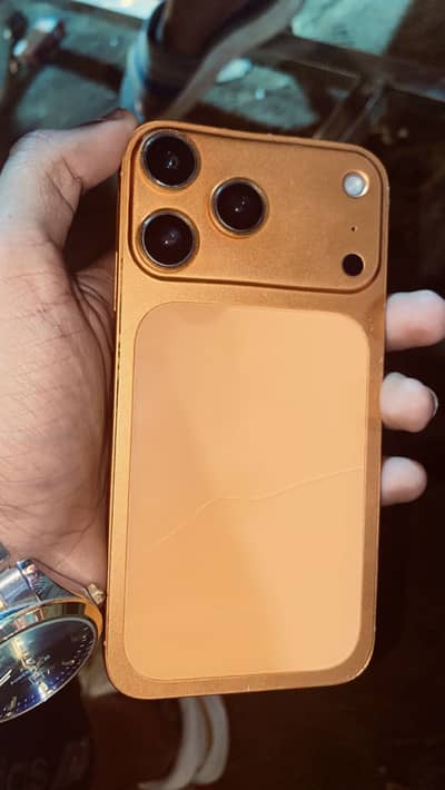 Apple iPhone XR converte 17 pro