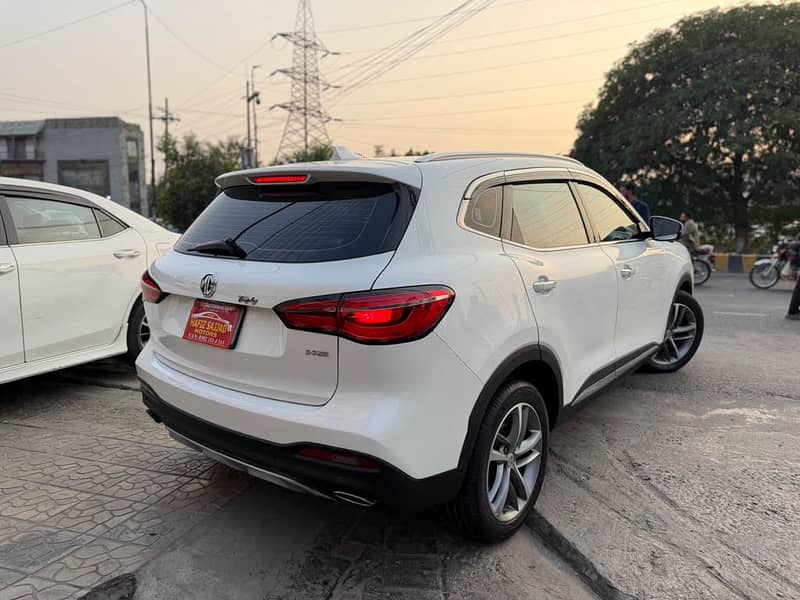 MG HS 2021 13
