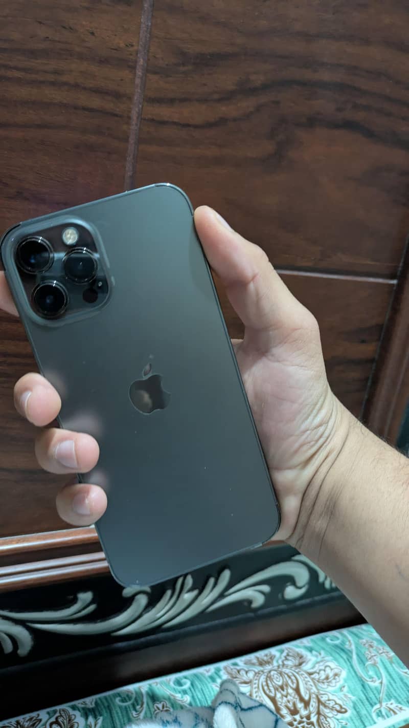 Apple iPhone 12 Pro Max 0