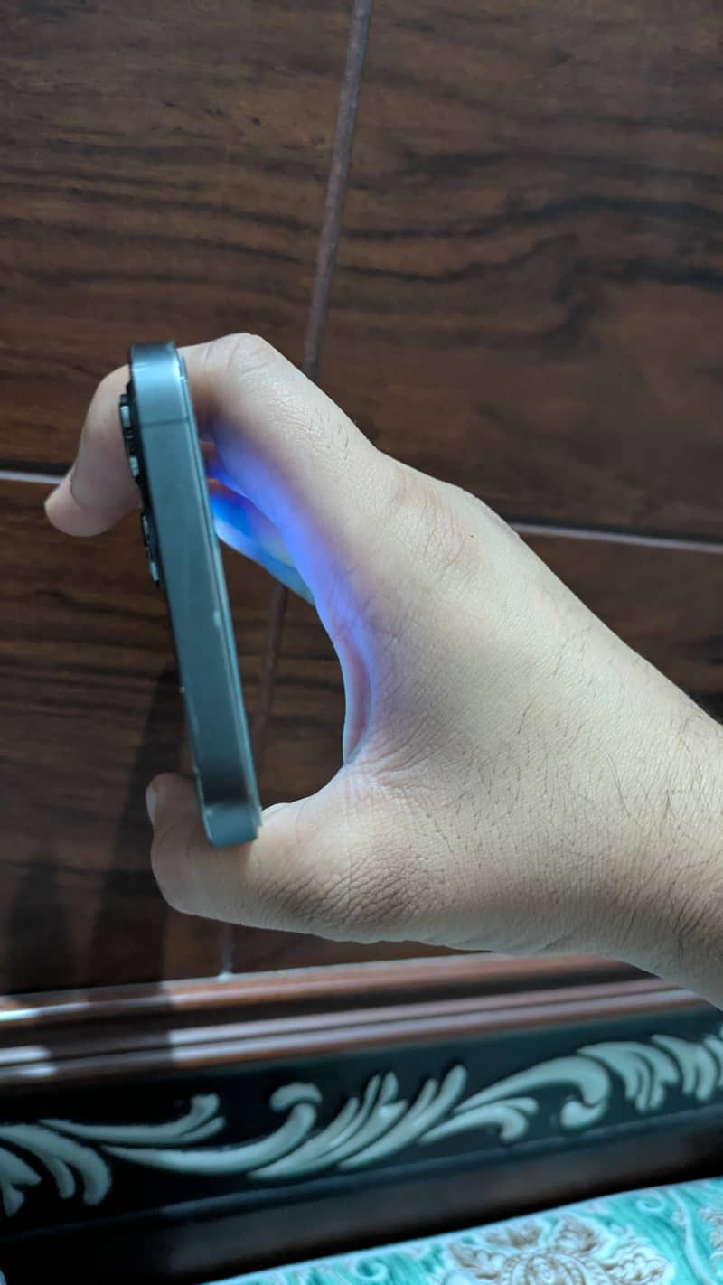 Apple iPhone 12 Pro Max 3