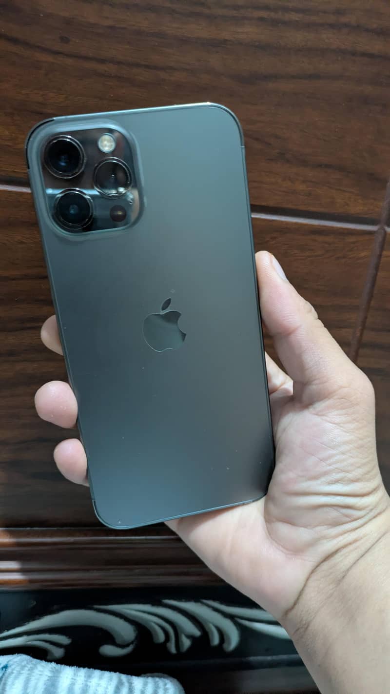 Apple iPhone 12 Pro Max 7