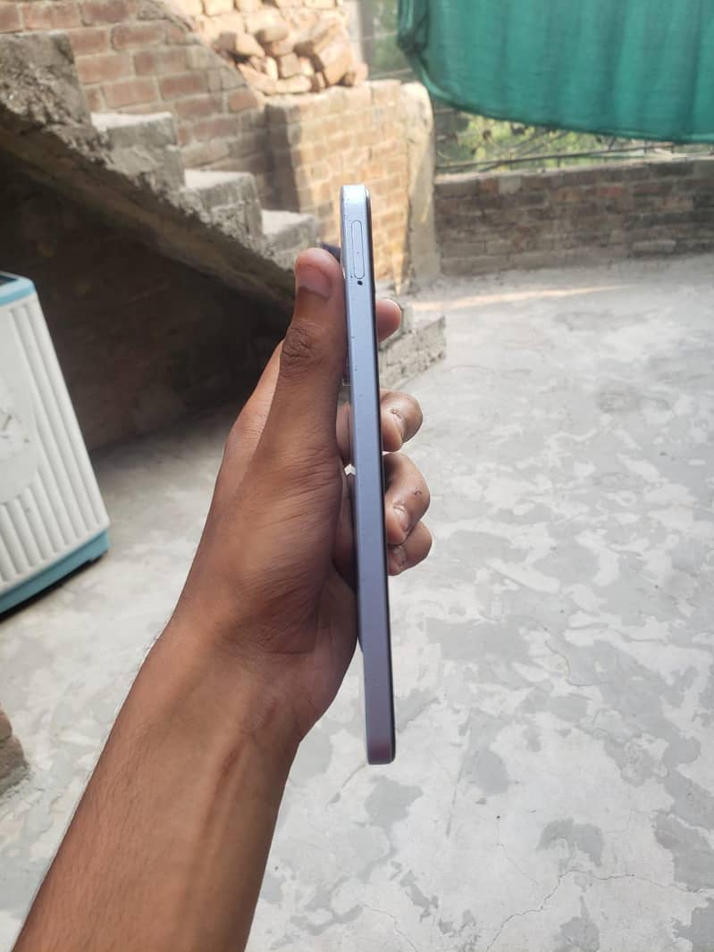 Realme Note 60 1