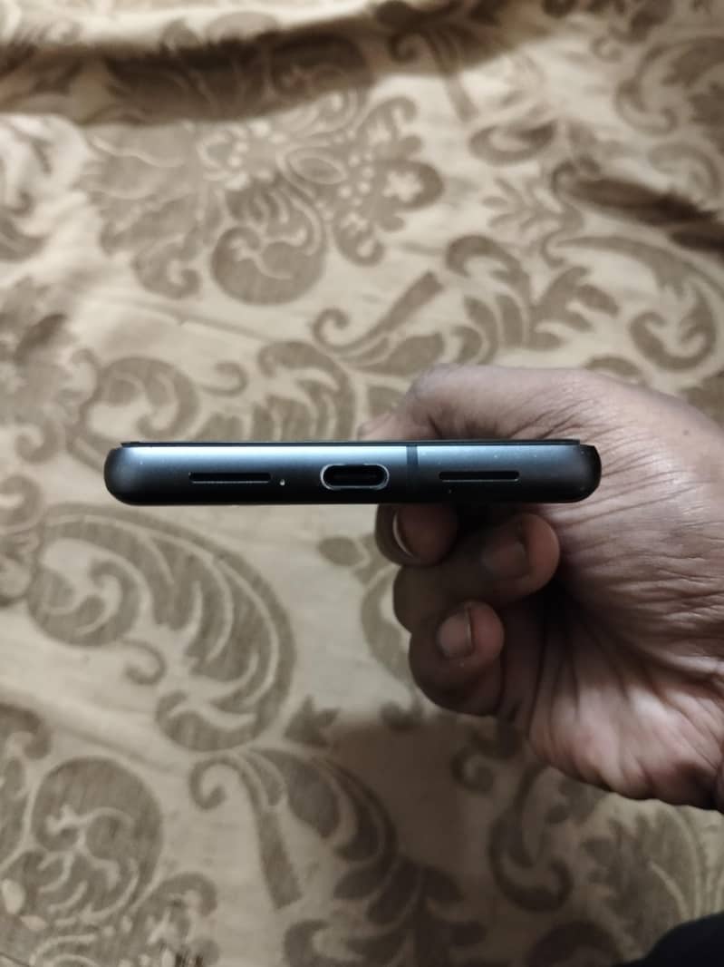 Google Pixel 7 3
