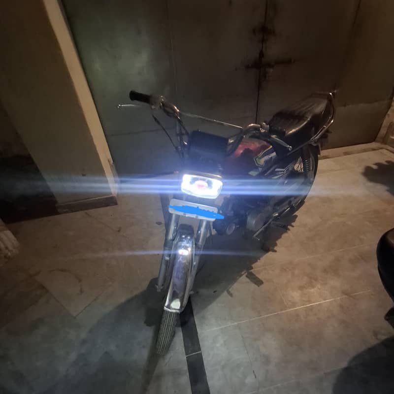 HONDA CD70 6