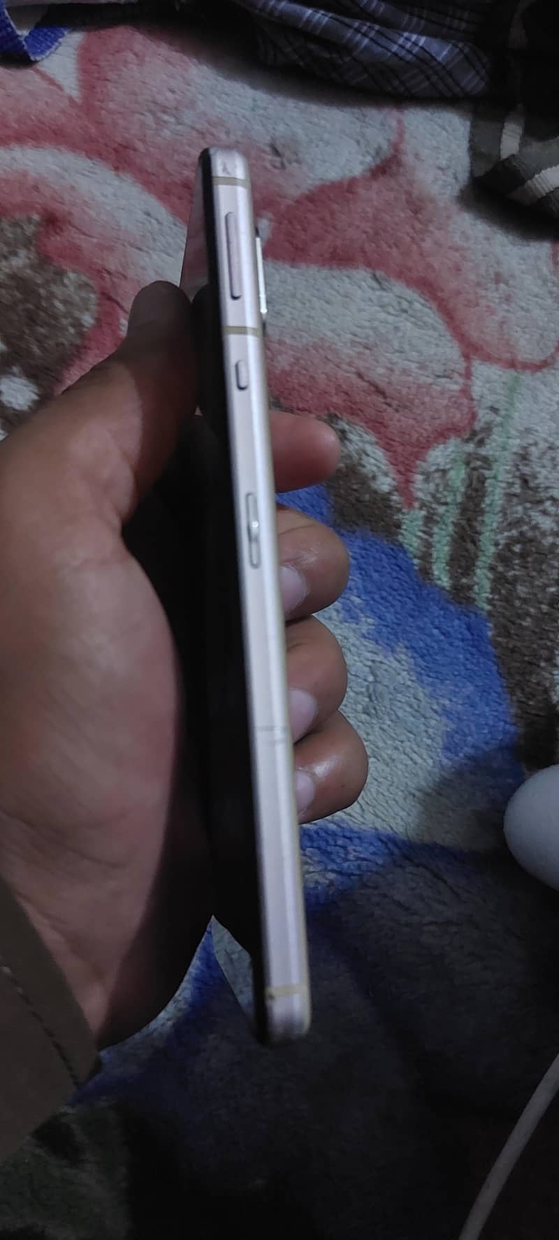 Sharp Aquos Sense 5g 4