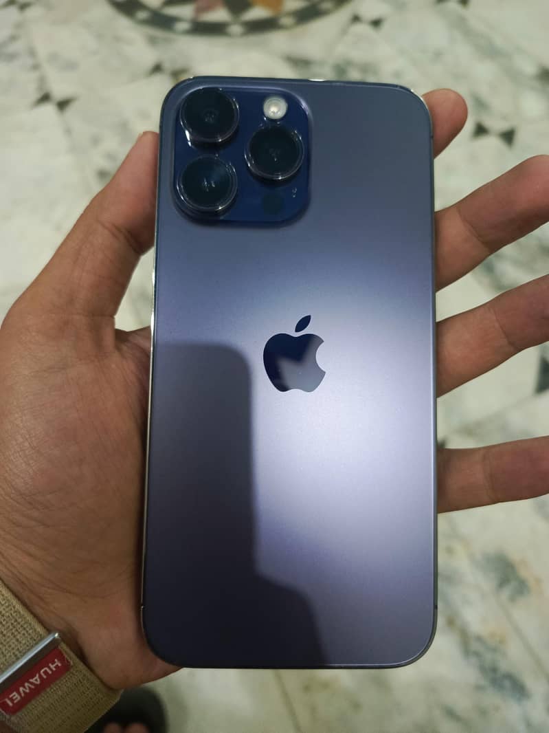 Apple iPhone 14 Pro Max 2