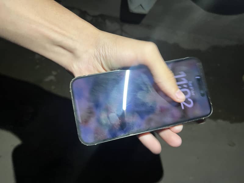 Apple iPhone 14 Pro Max 1