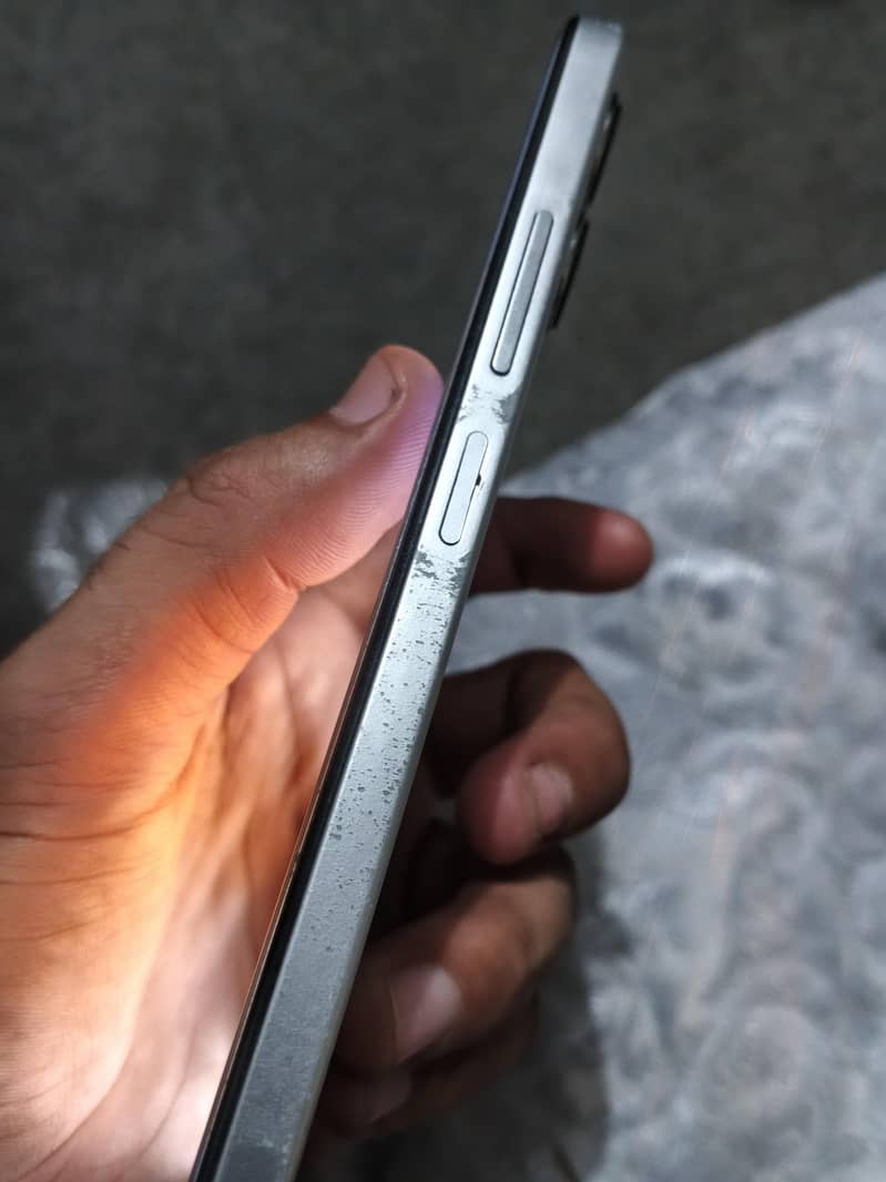 Xiaomi Redmi 12 3