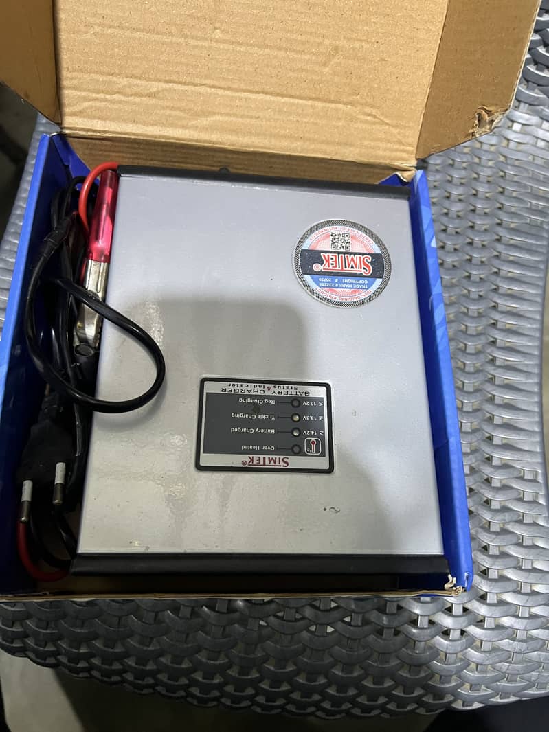 Battery charger 0