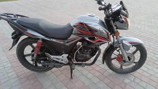 Honda CB 150 2021 model