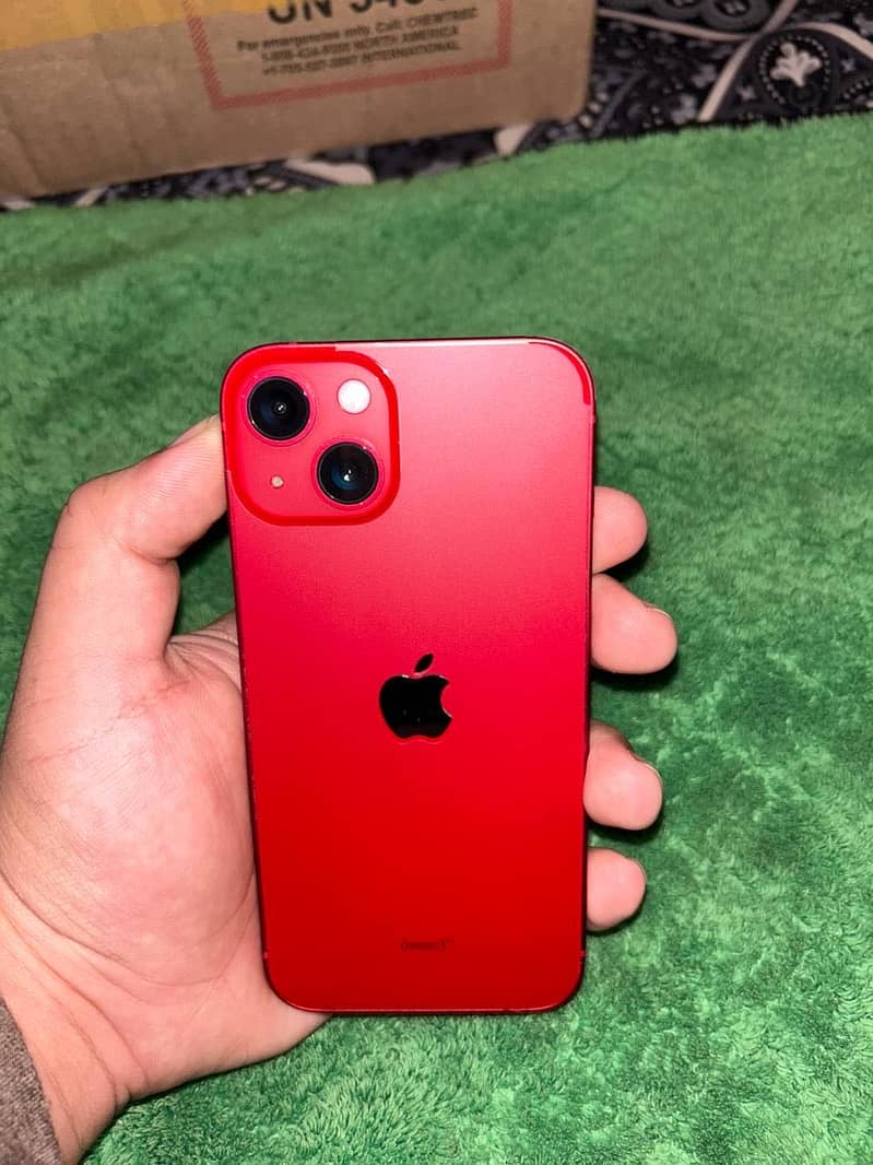 Apple iPhone 13 3