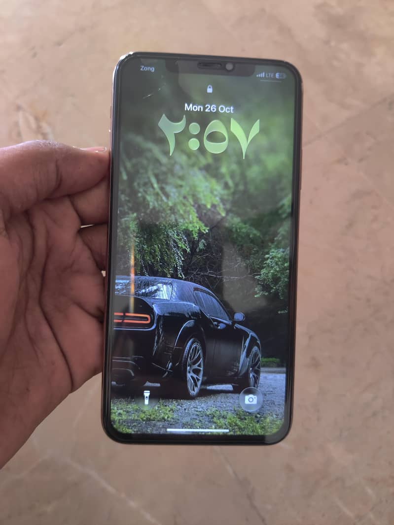 Apple iPhone 11 Pro Max 2