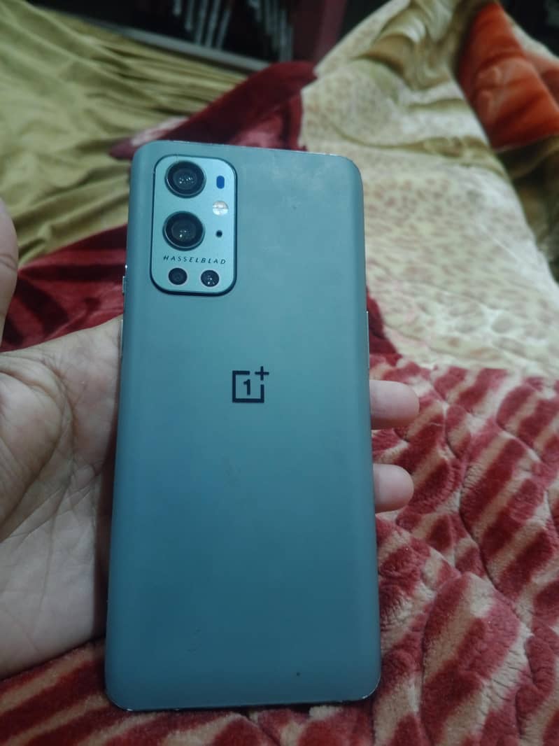 One Plus 9 pro 0