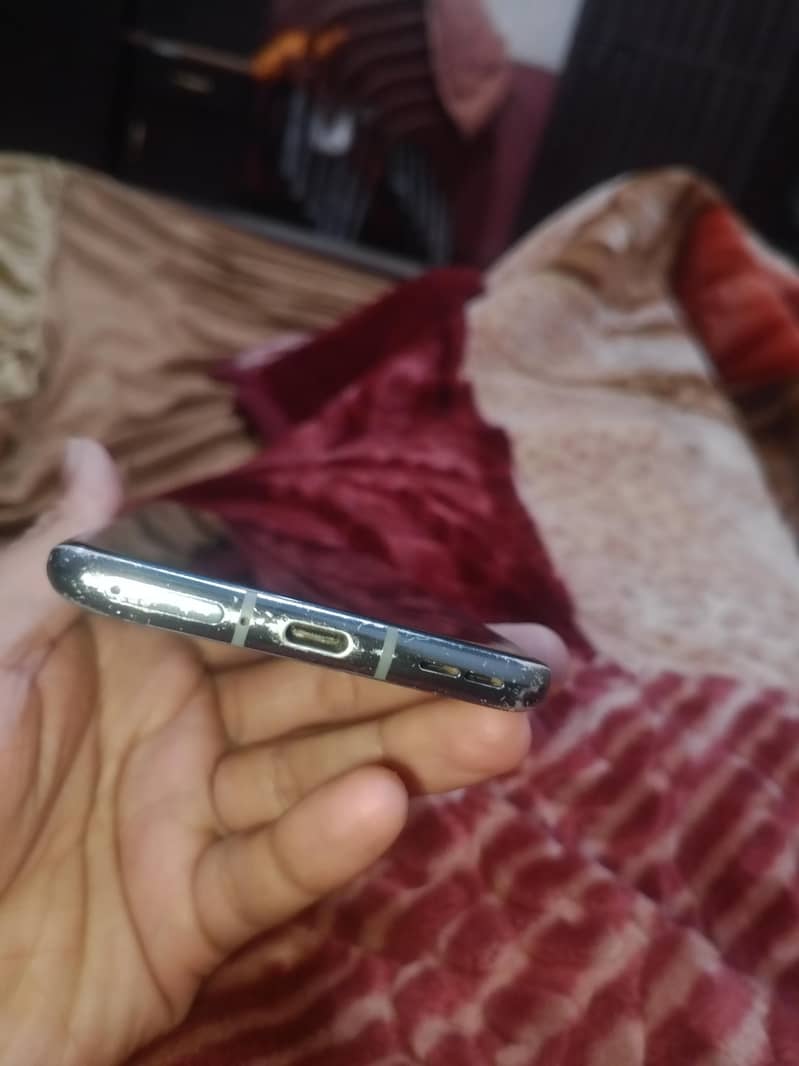 One Plus 9 pro 3