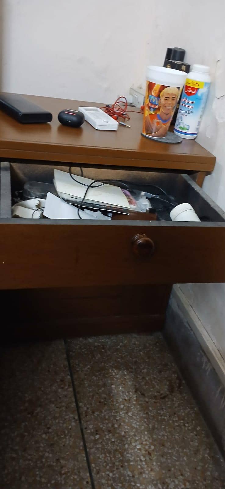 Single Beds With One Side Table 4