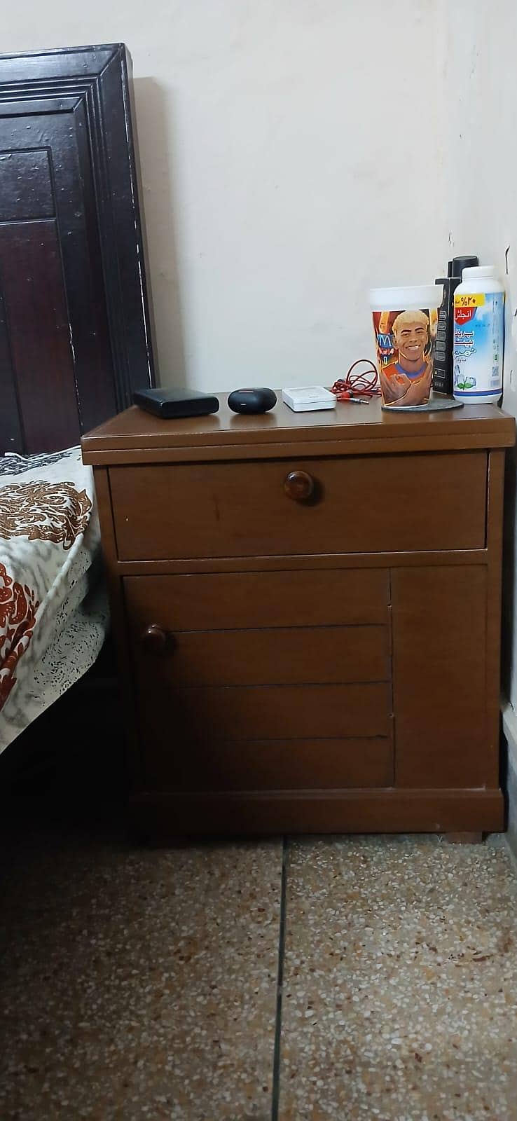 Single Beds With One Side Table 6