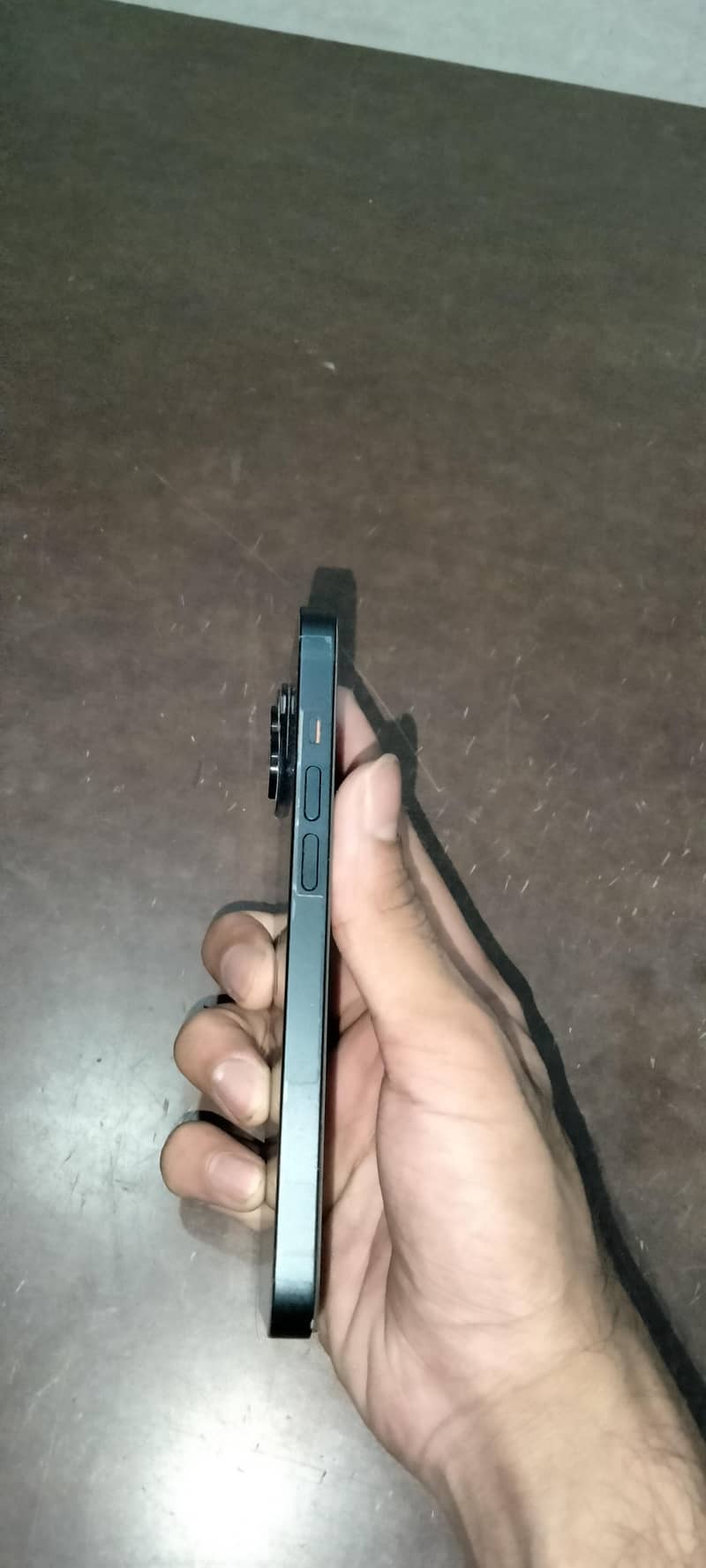 Apple iPhone 14 4
