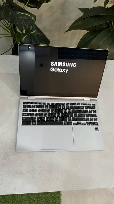 Samsung Galaxy Book2 Pro 360  i7 12th Gen 16/512GB