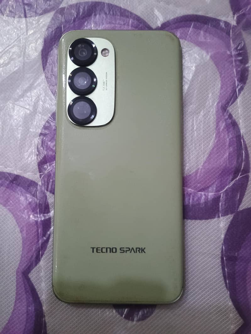 Tecno Spark 40 Pro Plus 6