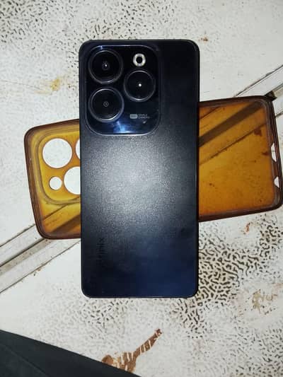 Infinix Hot 40