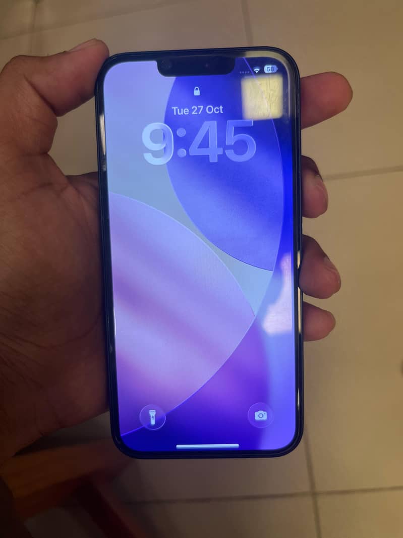 Apple iPhone 13 2