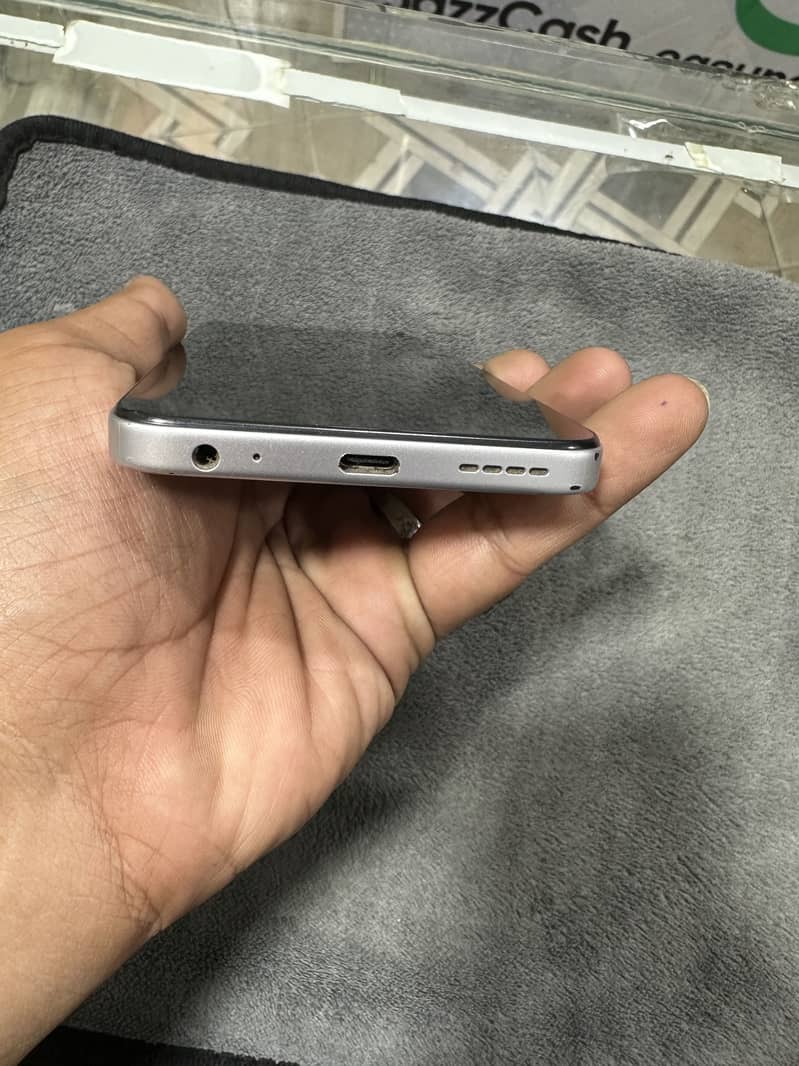 Infinix Smart 10 2