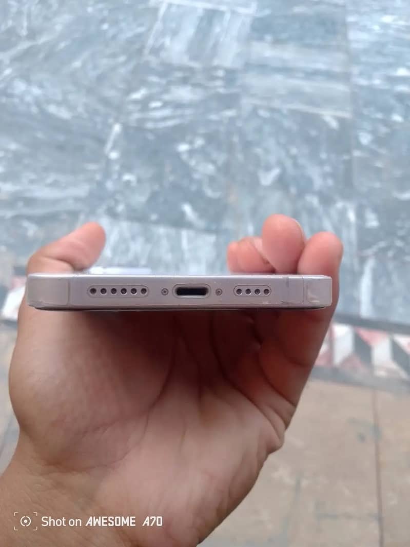 Apple iPhone 14 plus 0