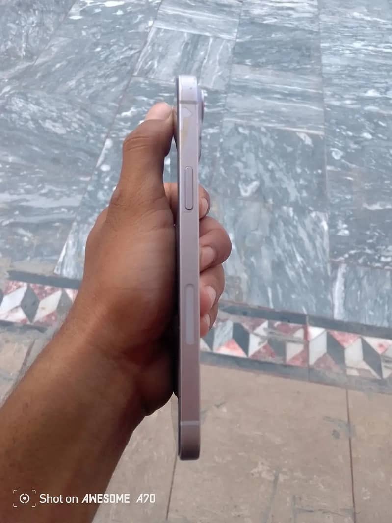 Apple iPhone 14 plus 3