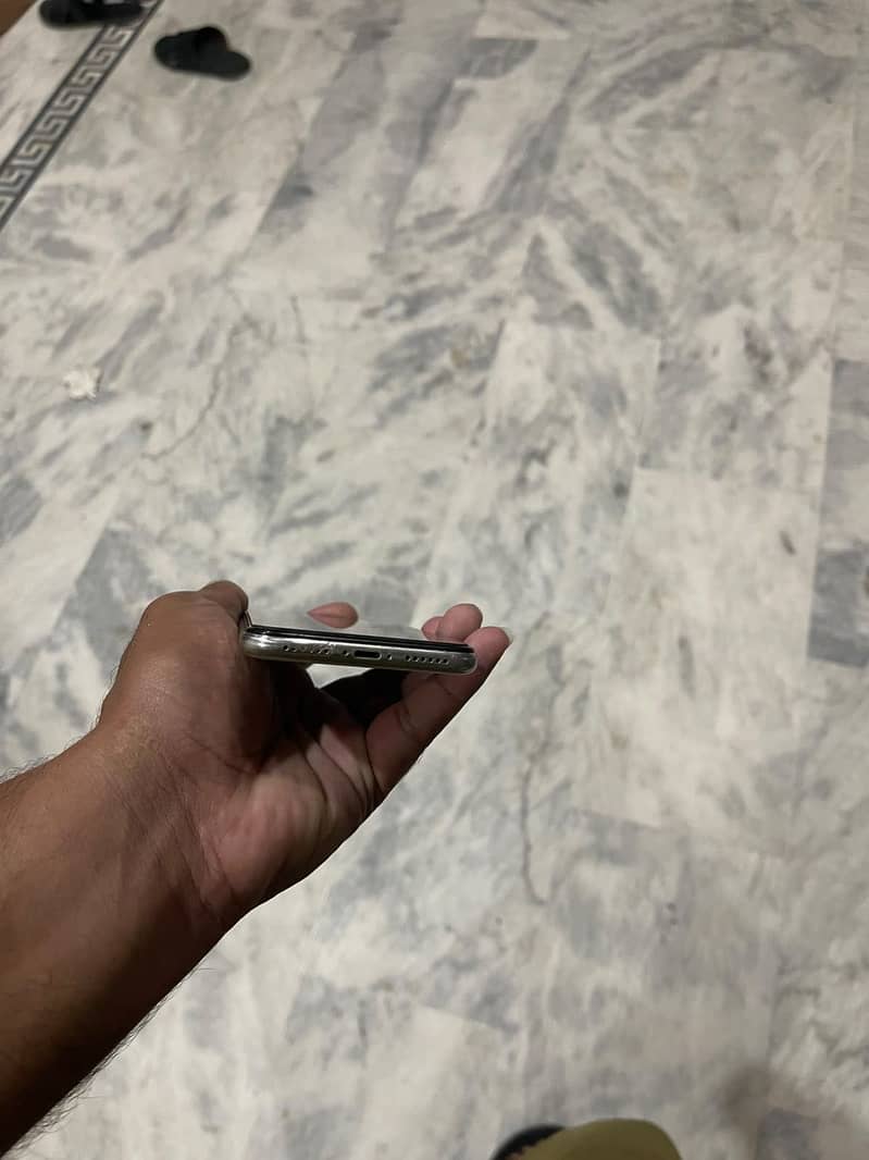 Apple iPhone X Bypass 4