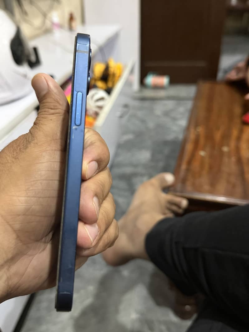 Iphone 12 PTA Approved 4