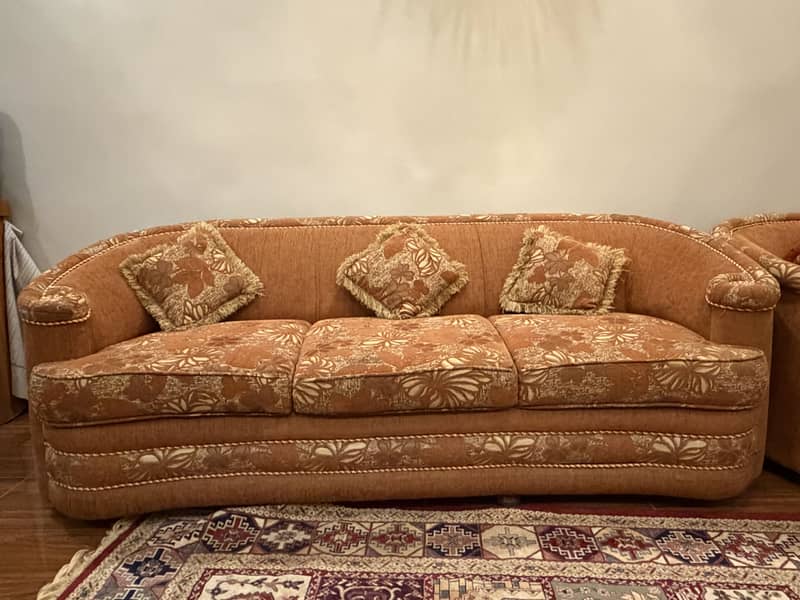 Sofa set 0