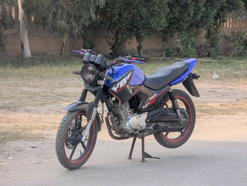 YbrG 125 2