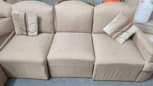 6 Seater Sofa set,Urgent Sale