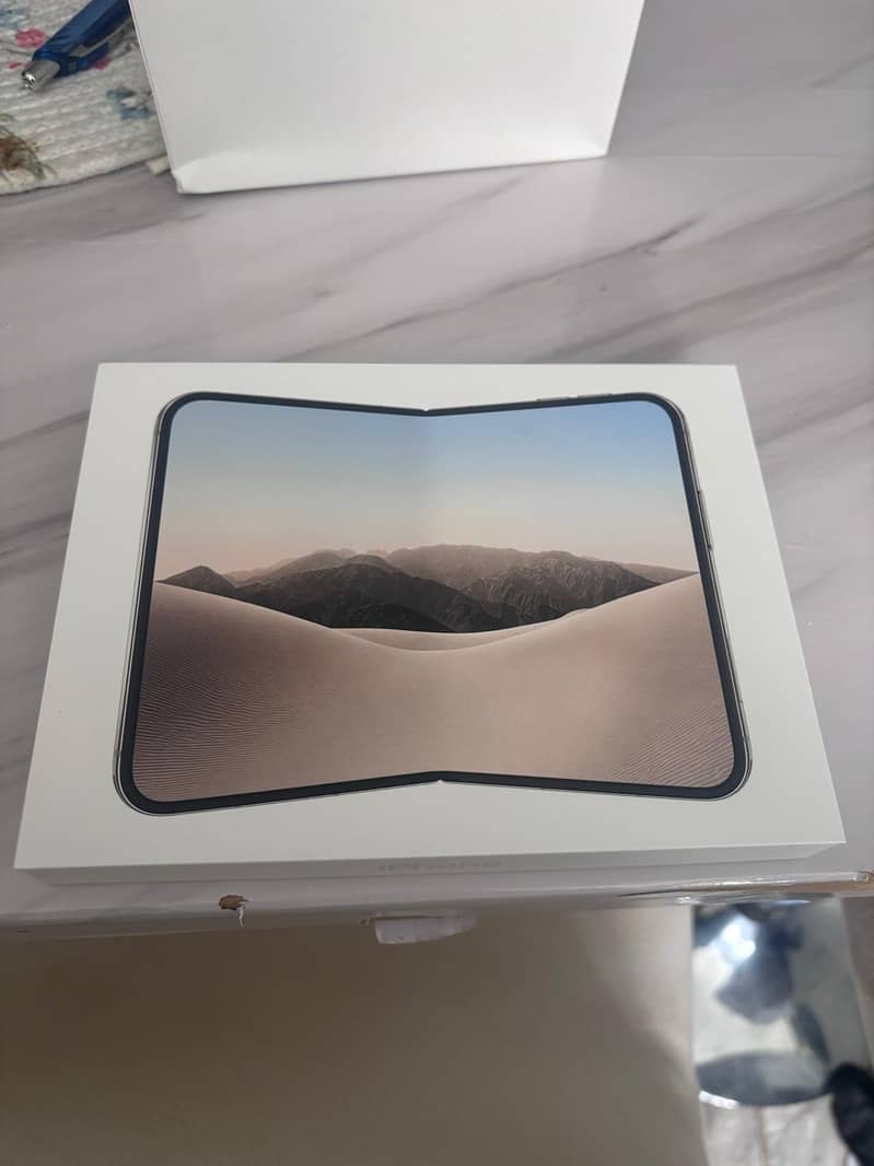 Apple iPhone Duo 0