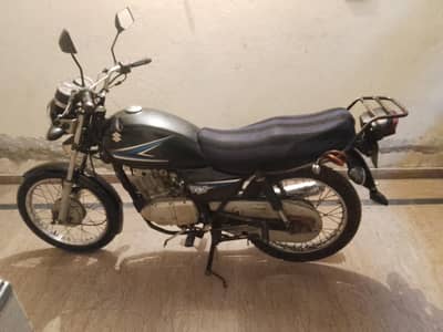 Suzuki GS 150 Self start