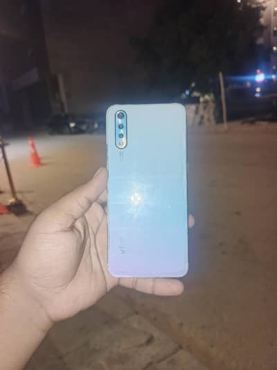 Vivo S1