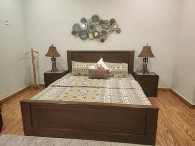 King Size BED Set with Dressing for Sale