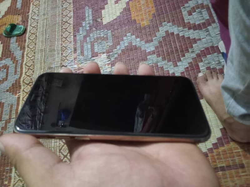 Apple iPhone 11 Pro 5