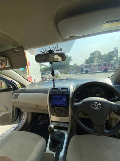 Toyota Corolla GLI 2012