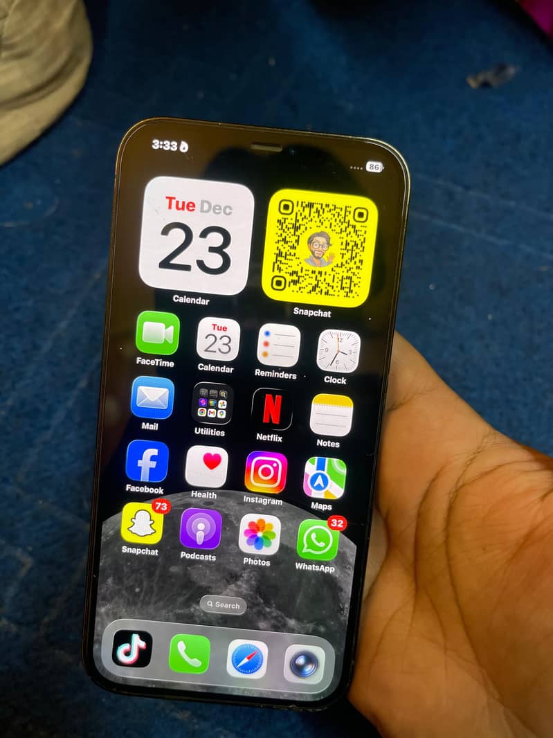 Apple iPhone 12 Pro Max 4