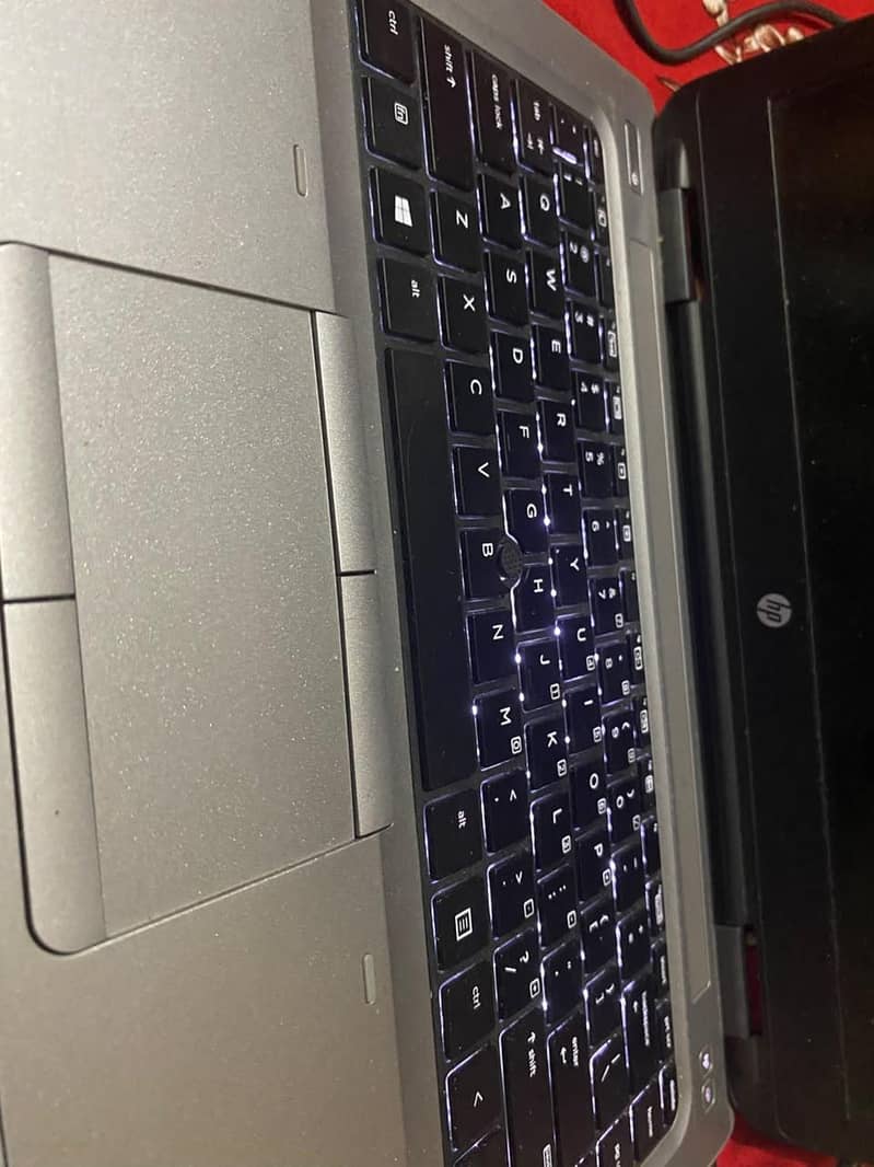 HP ProBook 3