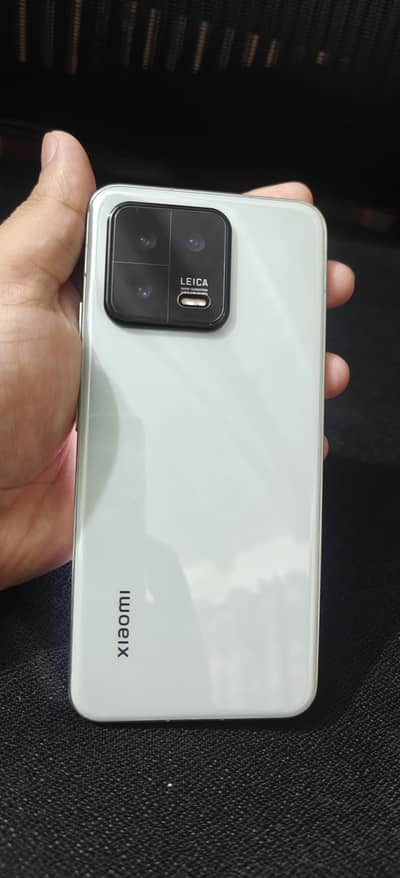 Xiaomi Mi 13 12/256- 9.9/10 -Dual physical PTA Approved, Leica lens
